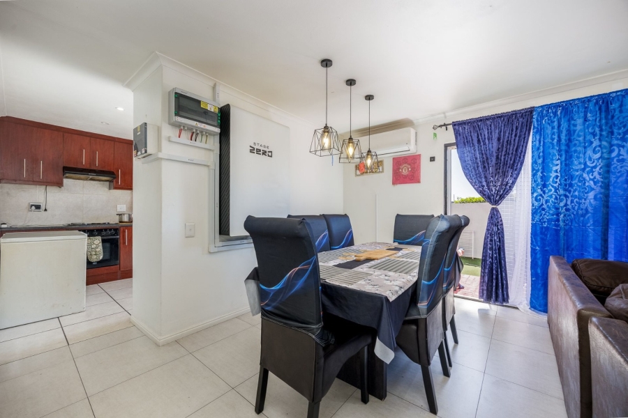 2 Bedroom Property for Sale in Rustdal Western Cape